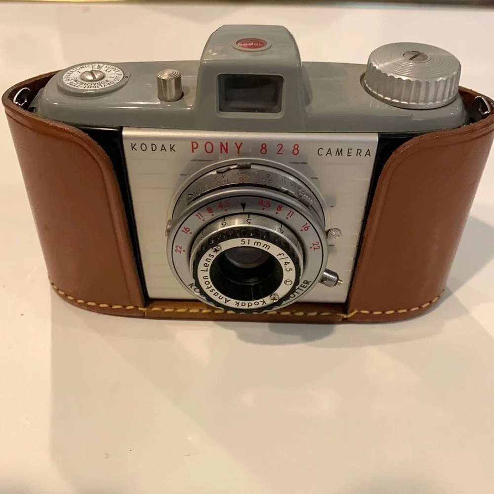 Kodak Pony 828 Camera with leather field case